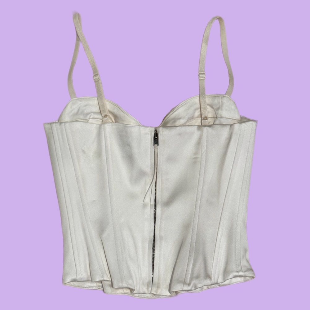 🍒 ARITZIA - White Silky Corset Bustier Tank Top 
Size: 2 - Picture 2 of 5